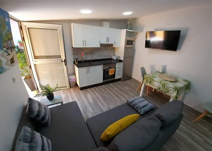 Con Patio Cerca De La Playa * Bueu